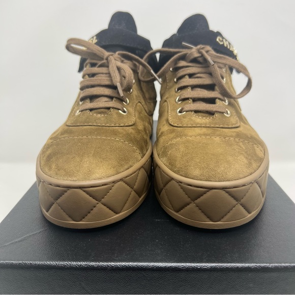 Chanel Suede Logo Strap Low Top Sneakers Size 41.5 / 10.5 NEW WITH BOX - Picture 4 of 16